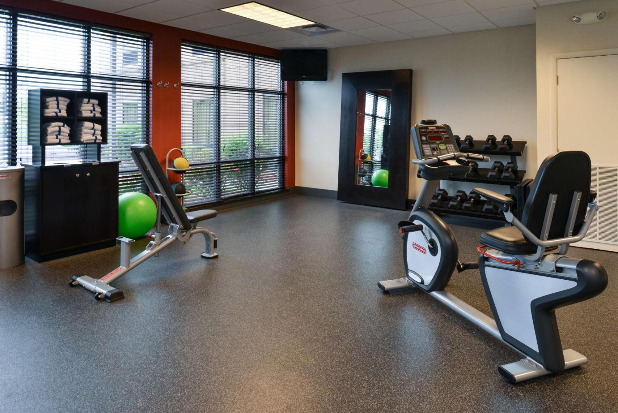 Hampton Inn Milford Zewnętrze zdjęcie