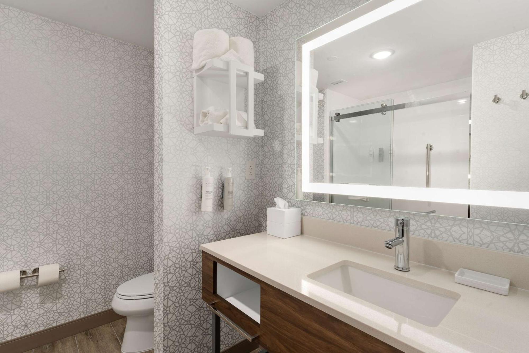 Hampton Inn Milford Zewnętrze zdjęcie