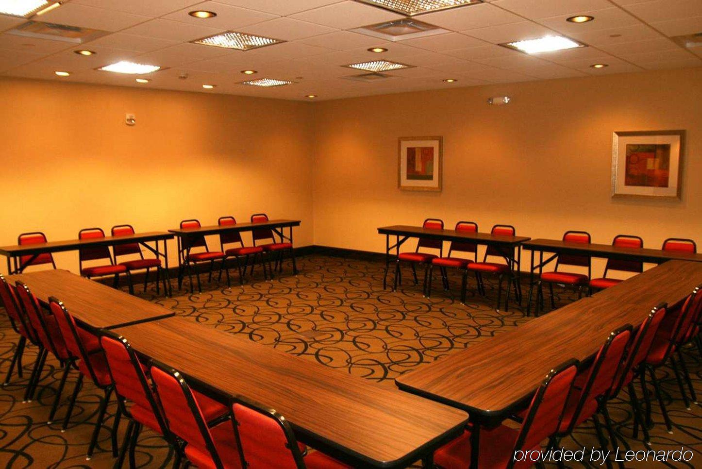 Hampton Inn Milford Udogodnienia zdjęcie